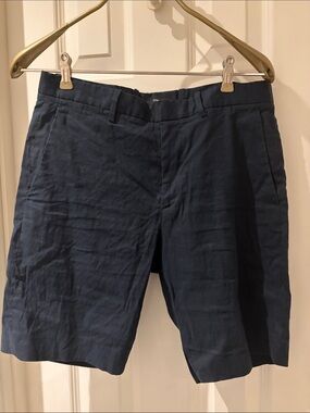 Theory Men's Navy Flat-Front Dress Shorts